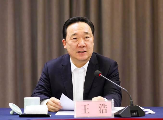 王浩参加省政协教育体育医卫界联组讨论在推进两个先行中贡献更多政协