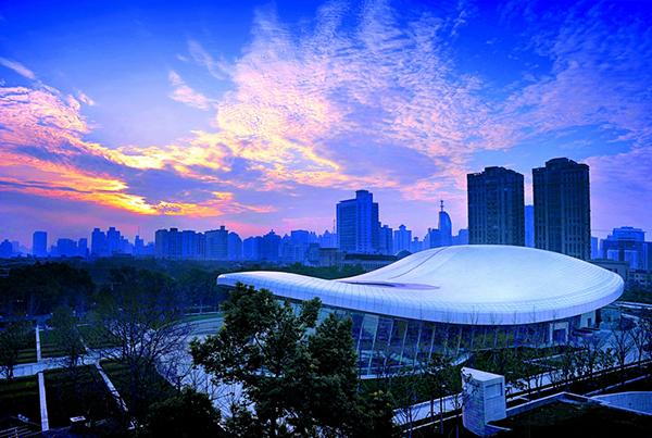 铝蜂窝板工程案例之上海文化广场