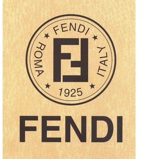 fendi是怎么一步步成为2018年最火奢侈品牌的