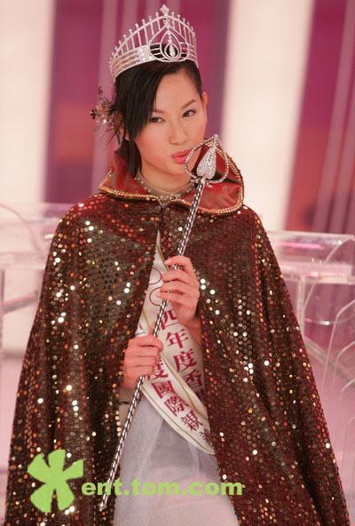 2004年的港姐冠军徐子珊