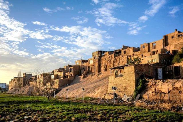 导语:在美丽富饶的新疆土地上,有一个最具吸引力之一的旅游胜地—喀什