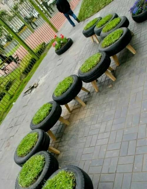 创意"轮胎花园":原来轮胎拿来种花是一种艺术!