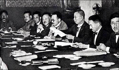 日本昭和二年(1927年)六月,日本召开了臭名昭著"东方会议".