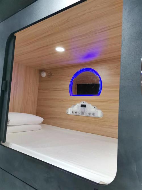 太空舱胶囊床 太空舱床设备 旅馆 睡眠仓 单人家用宿舍房间 双人公寓