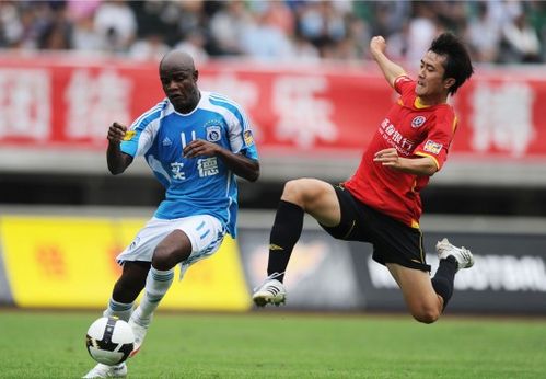 当日,在2009年中国足球超级联赛第24轮比赛中,成都谢菲联队主场以1比1