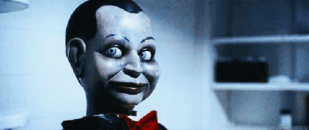 经典的恐怖玩偶安娜贝尔,其形象出现在温子仁的另一部电影《招魂》里