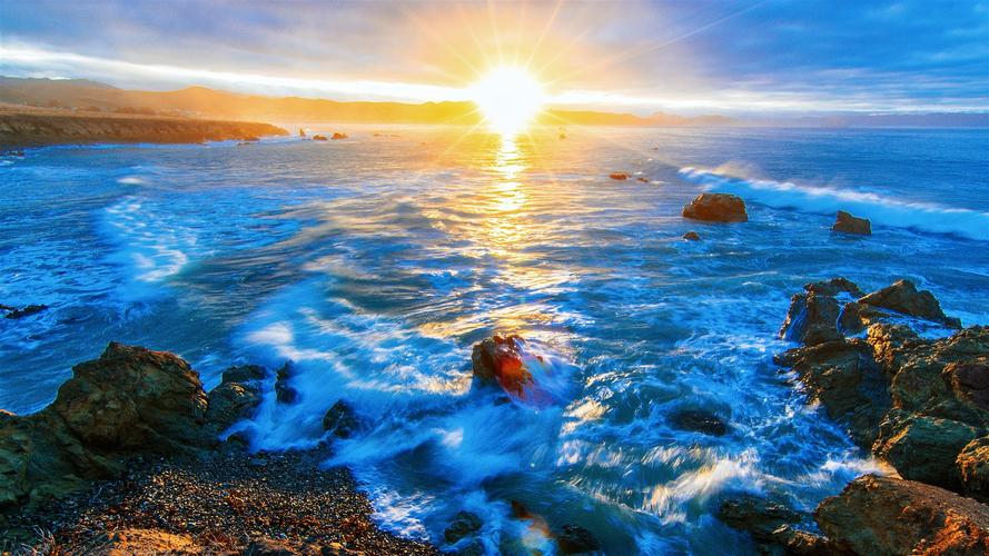 蓝色大海的日出日落壮观自然风景高清壁纸