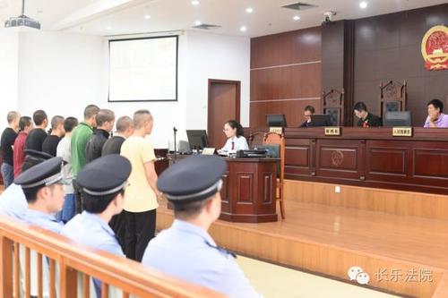 10月19日,长乐法院公开开庭审理了一起传销型非法拘禁案.