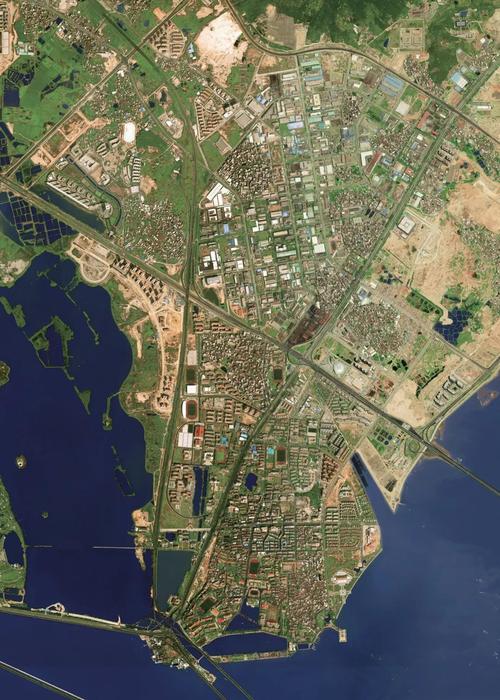 通过卫星地图, 看厦门70年变迁! 这座城市, 变化太大了!
