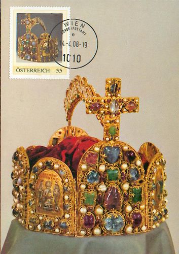 神圣罗马帝国皇冠 (德语:reichskrone)