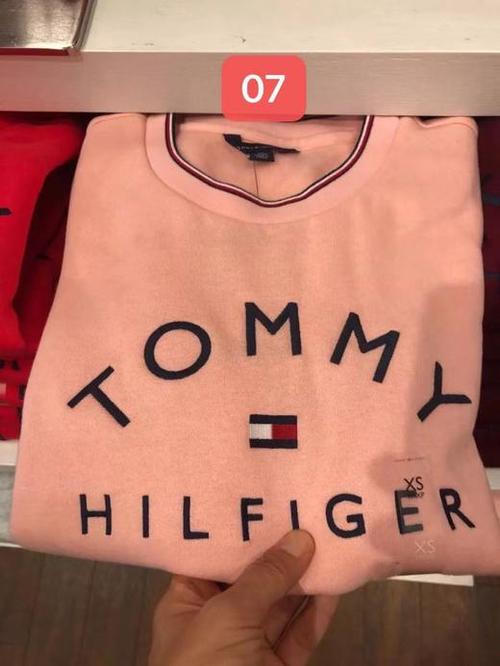tommy hilfiger汤米女士新款圆领纯棉针织衫 时尚logo