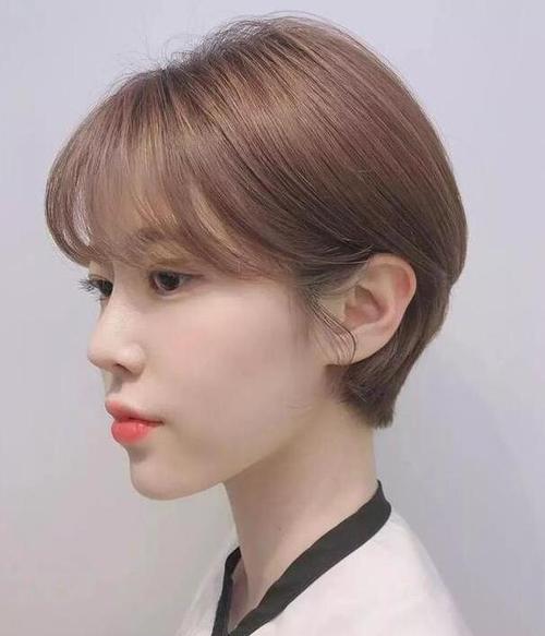 韩国一个很火的短头发,人气超高的韩式发型推荐韩式发型 - 好发型网
