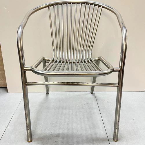 椅扶手椅夏天坐着很舒服很凉快不锈钢材质坚固耐用#不锈钢  #家具定制