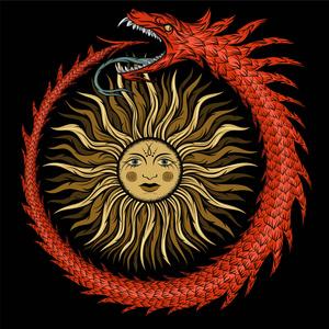 一条蛇在环上咬着它的尾巴, 里面有太阳的形象.