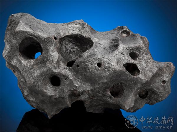 一块五万年前的陨铁以2375万美元价格被拍卖