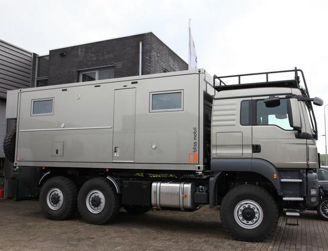 bliss mobil expedition vehicle: the freedom of independence