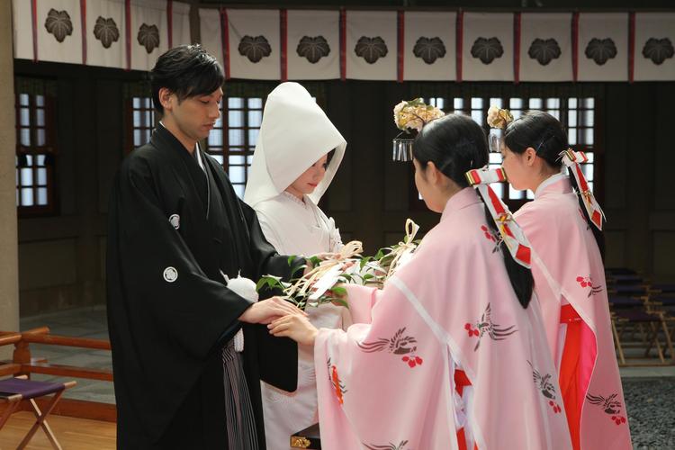 日本传统结婚仪式(日本"togo"网站)