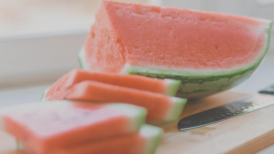 夏日清凉的西瓜,美食大餐-回车桌面