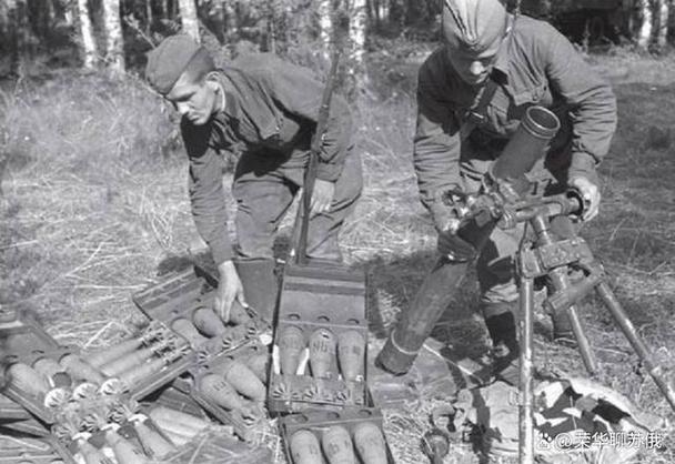 从50毫米到120毫米总产量超过10万门介绍二战德军的迫击炮