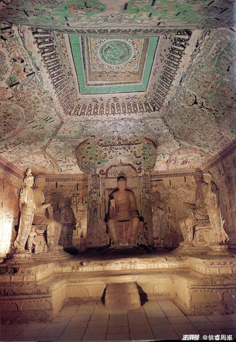 图3 莫高窟第55窟的中央佛坛和佛像.图片由敦煌研究院提供