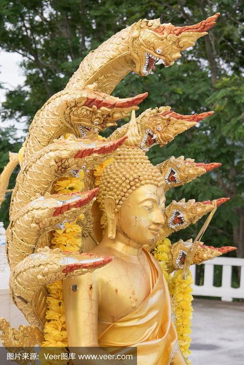 九头蛇佛像,泰国寺庙