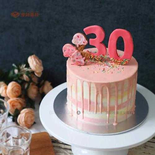 30岁生日蛋糕,30岁生日应该买个什么样的生日蛋