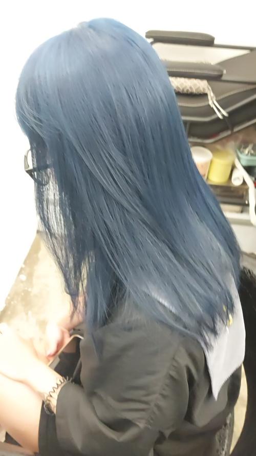 灰蓝色头发太美了