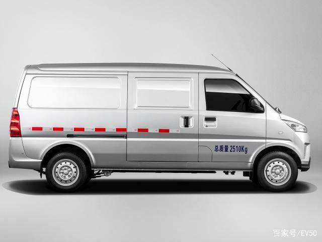 五菱新能源物流车-五菱ev50-纯电动面包车