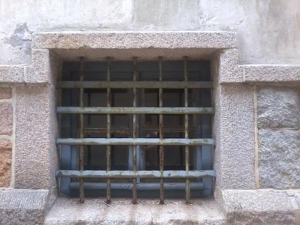 德国监狱水牢的窗子