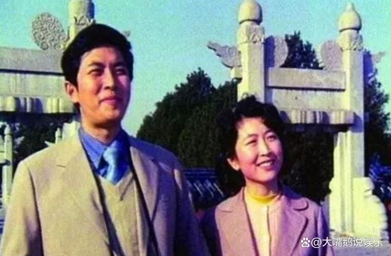1977年,唐国强经人介绍认识了孙涛.