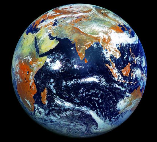 卫星拍摄史上最清晰地球照片.