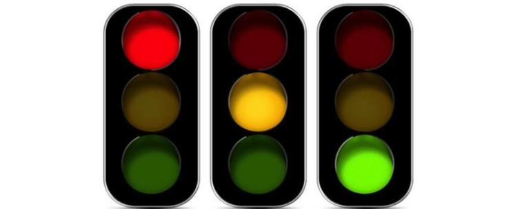 在红灯的情况下可以掉头吗开车过红灯停在中间算闯红灯么