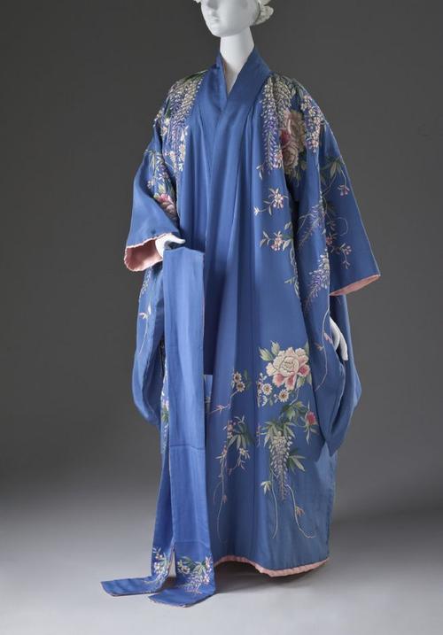 或寝衣使用的袍服来满足西方寝衣蓝色和服古代寝衣古代丝绸服饰和服