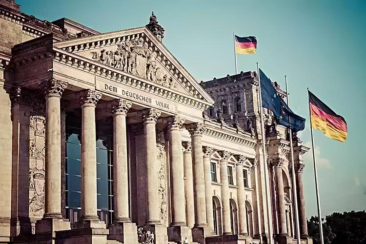 德国首都慕尼黑还是柏林 -生活知识库-动动脑
