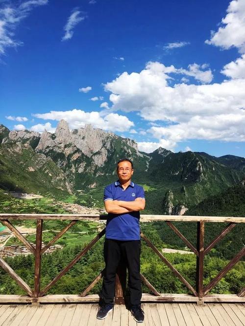王泽 男 汉族,中共党员,1966年8月出生,青海省循化