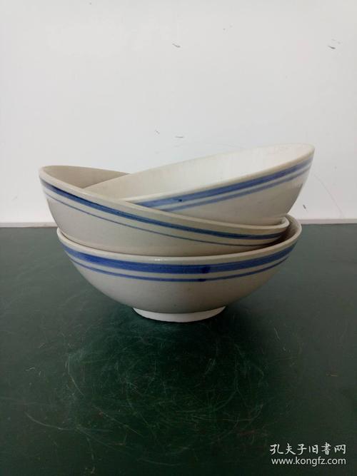 70-80年代老饭碗·蓝边碗·老式瓷饭碗三个.