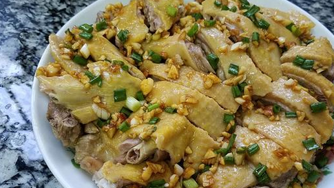 白切鸭的做法,广东很好吃的一道美食,营养美味,香味很浓_鸭子_酱料
