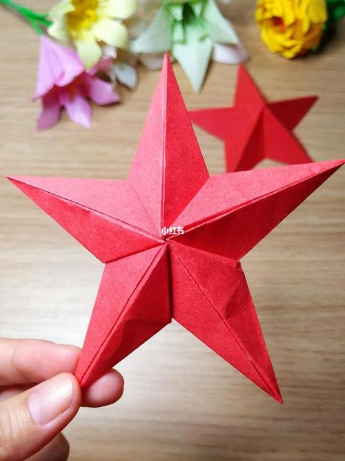 简单的立体五角星折纸