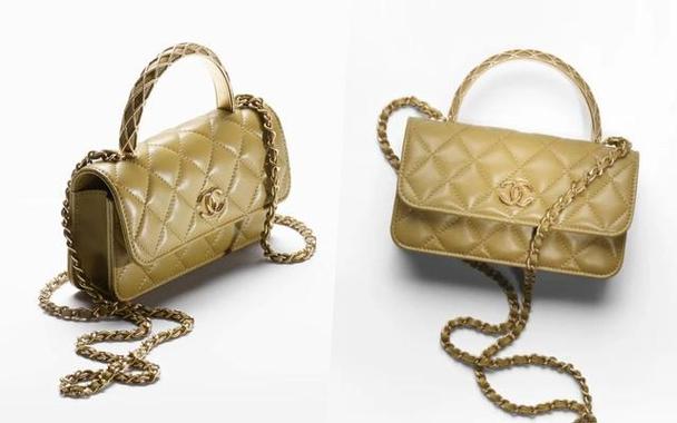 包包最受欢迎的包款之一,拥有chanel经典双c标志的链带包,款式隽永又