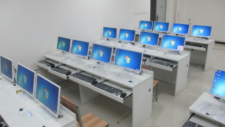 大学x86瘦客户机多媒体云机房voi云桌面管理系统