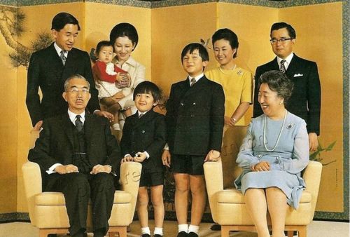 平成年代已终结,梳理历史,看一看日本年号背后的天皇制度史